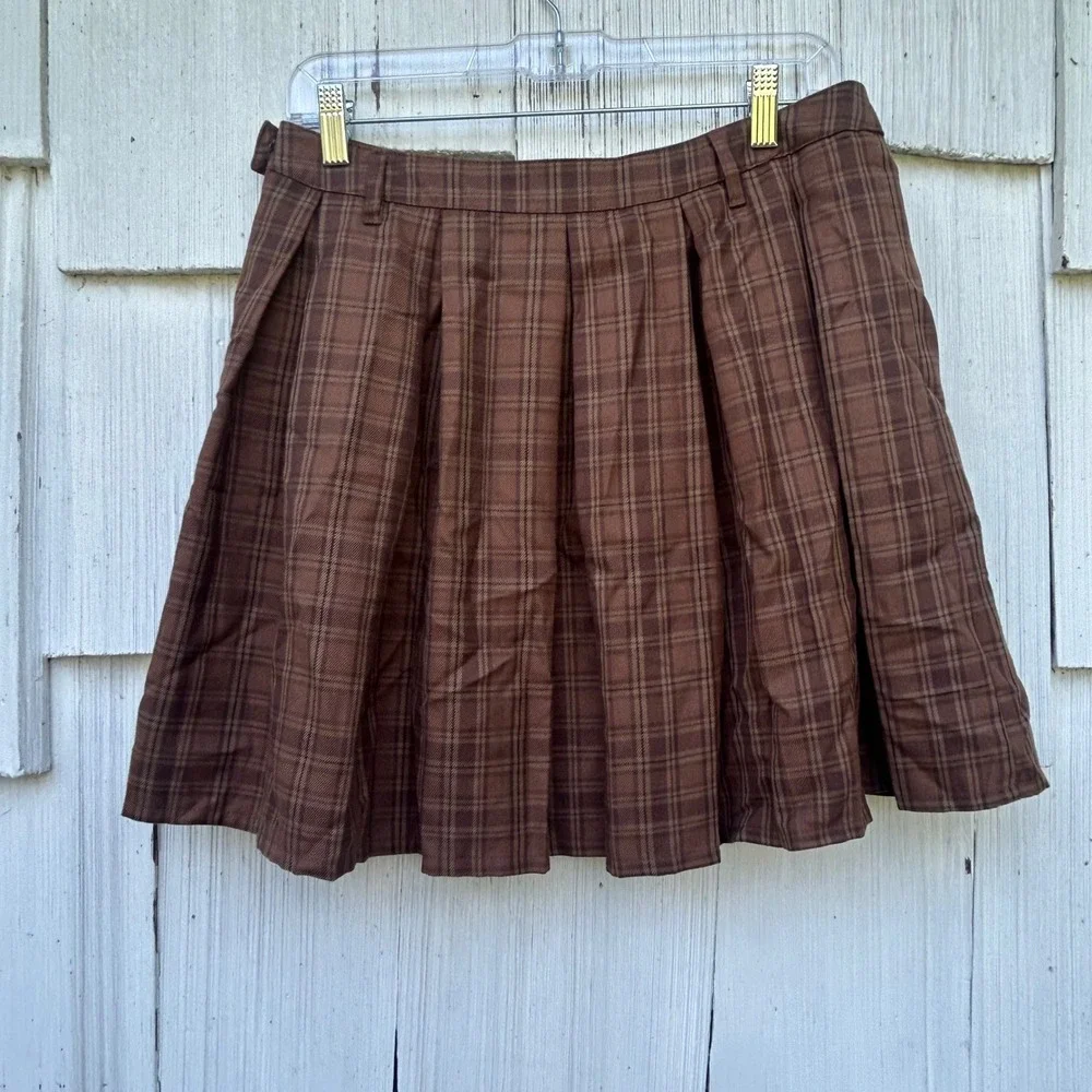 Hot Topic Social Collision Brown Plaid Pleated Mini Skirt NWT Size Large